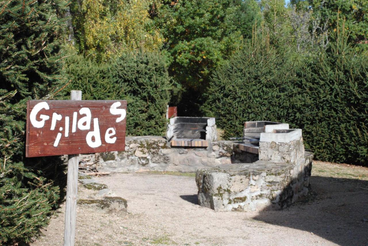 Les Chalets De La Margeride Blavignac Esterno foto