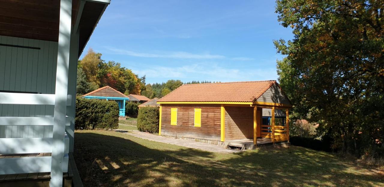 Les Chalets De La Margeride Blavignac Esterno foto