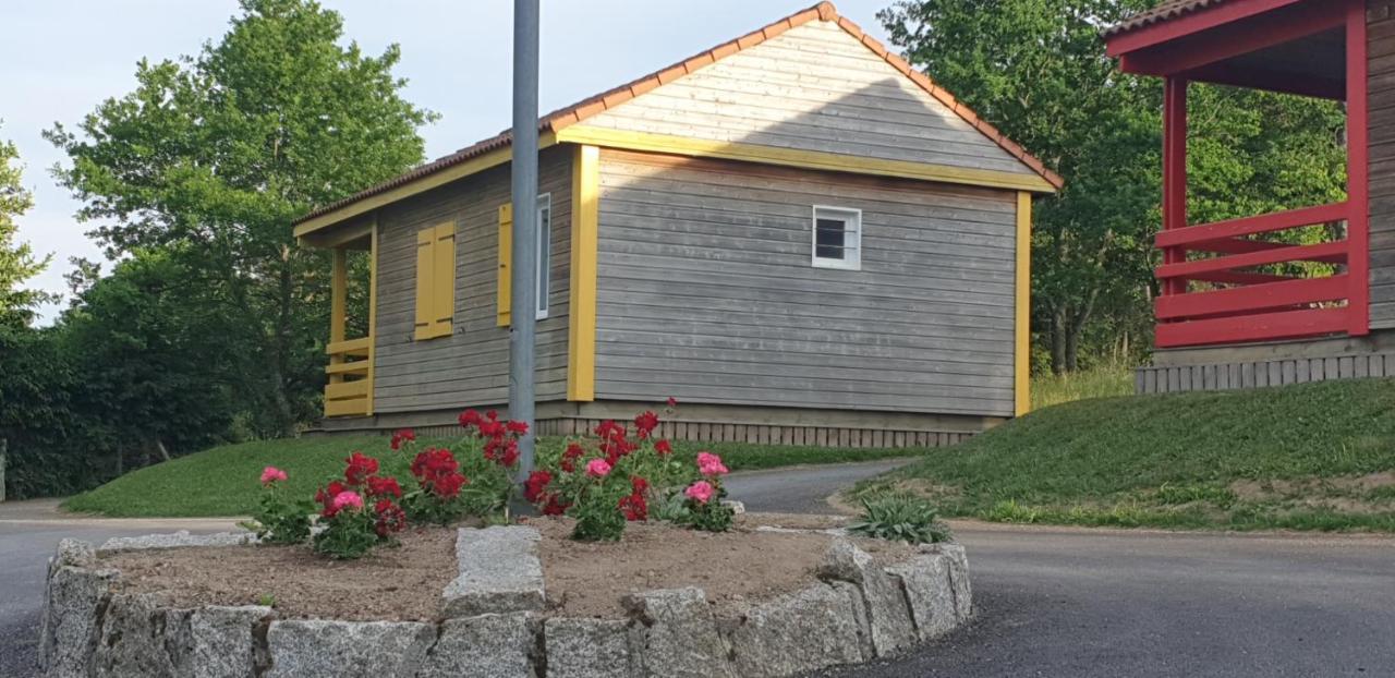 Les Chalets De La Margeride Blavignac Esterno foto