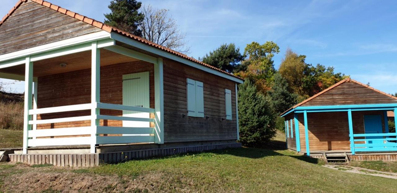 Les Chalets De La Margeride Blavignac Esterno foto