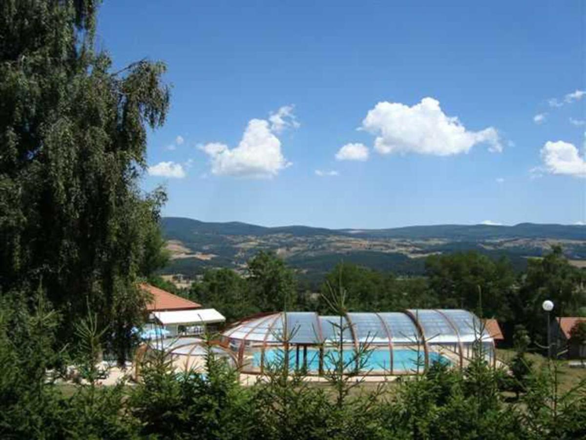 Les Chalets De La Margeride Blavignac Esterno foto