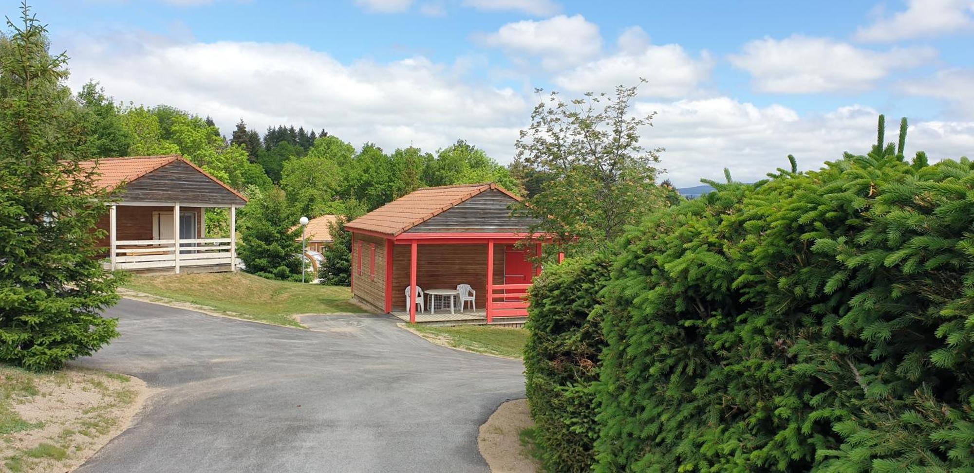 Les Chalets De La Margeride Blavignac Esterno foto